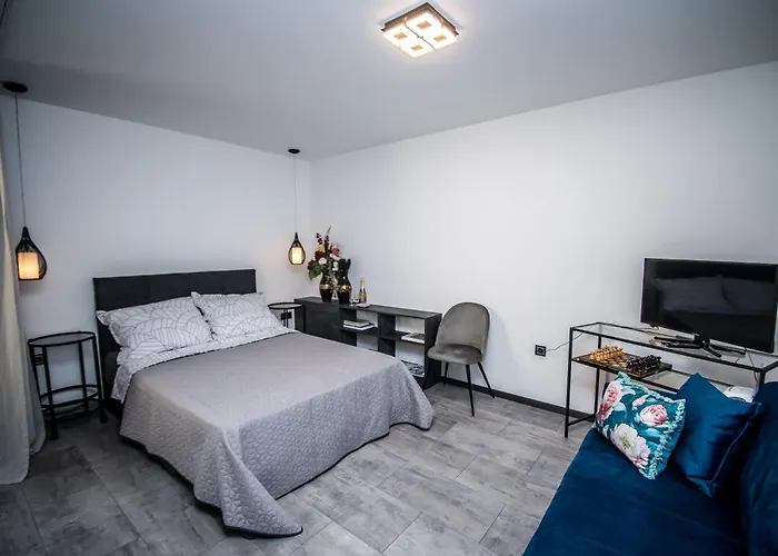 Szarvas City Apartman 아파트 *